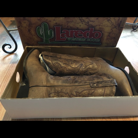 Women’s Laredo cowgirl boots - Picture 5 of 5